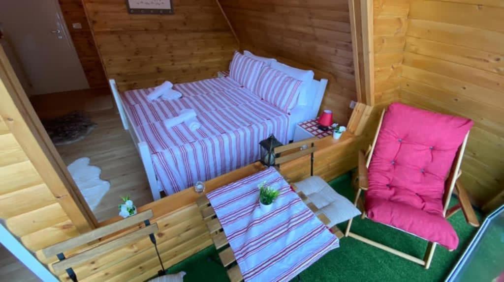 Bed & Breakfast Bujtina Miqesia